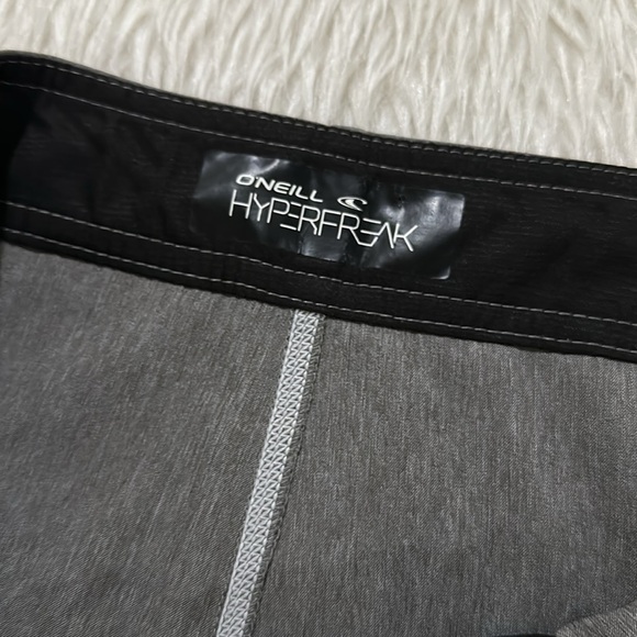 O’Neill hyper freak gray swimming board shorts size 36 - Picture 3 of 6